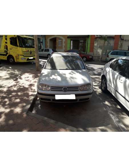 volkswagen golf iv berlina (1j1) del año 1999