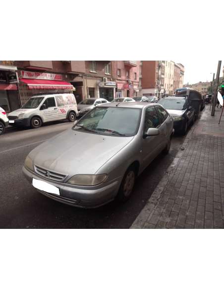 citroën xsara berlina del año 1999