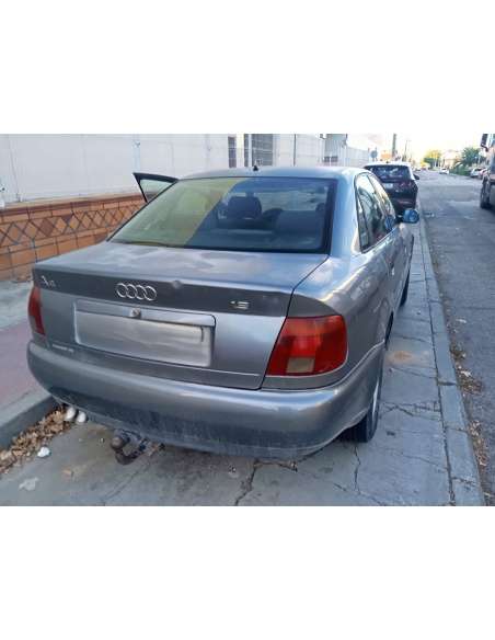 audi a4 berlina (b5) del año 1996