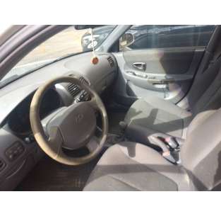 hyundai accent (lc) del año 2001 2