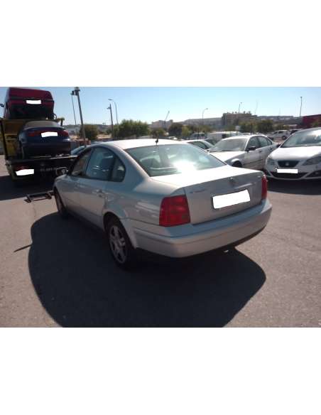 volkswagen passat berlina (3b2) del año 2000