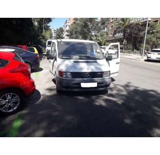 mercedes-benz vito (w638) caja cerrada del año 2000