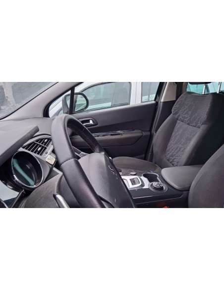 peugeot 3008 del año 2016