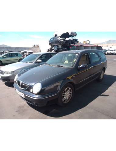 lancia lybra station wagon del año 2004