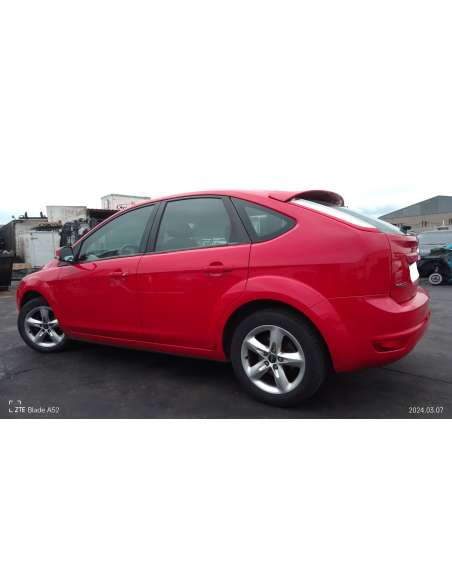 ford focus berlina (cap) del año 2009