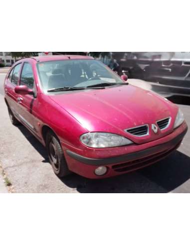 renault megane i fase 2 berlina (ba0) del año 2000