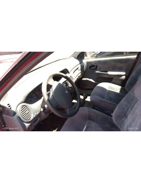 renault megane i fase 2 berlina (ba0) del año 2000