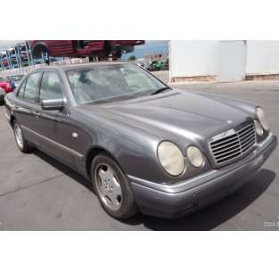 mercedes-benz clase e (w210) berlina diesel del año 1997