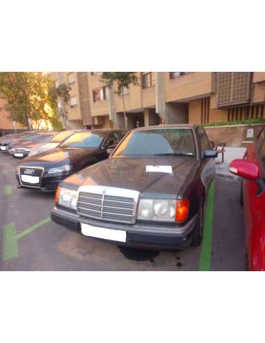 mercedes-benz clase e (w124) berlina del año 1997