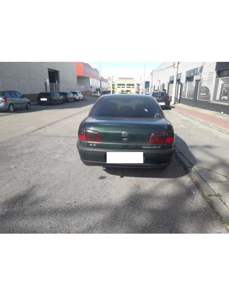 opel omega b del año 1999