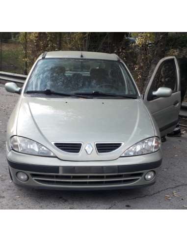 renault megane i fase 2 berlina (ba0) del año 2000