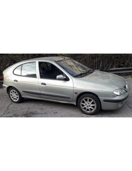 renault megane i fase 2 berlina (ba0) del año 2000