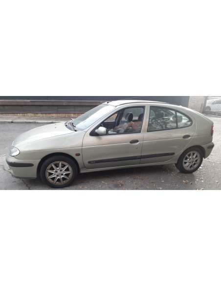 renault megane i fase 2 berlina (ba0) del año 2000