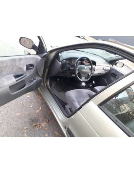 renault megane i fase 2 berlina (ba0) del año 2000