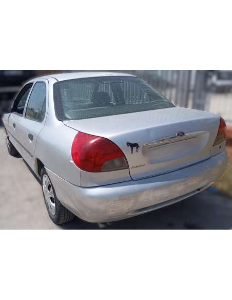 ford mondeo berlina (gd) del año 1999