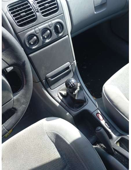 renault laguna (b56) del año 2000