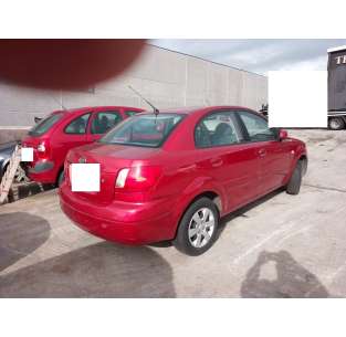 kia rio del año 2005 2