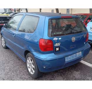 volkswagen polo berlina (6n2) del año 2000 2