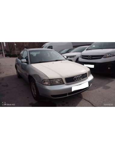 audi a4 berlina (b5) del año 1998