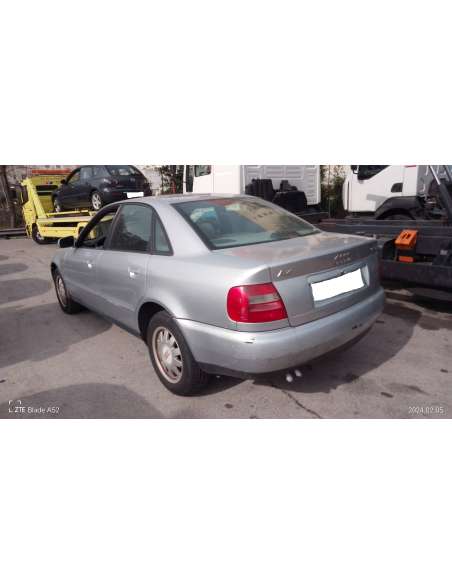 audi a4 berlina (b5) del año 1998