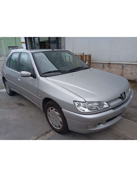 peugeot 306 berlina 3/4/5 puertas (s2) del año 1999