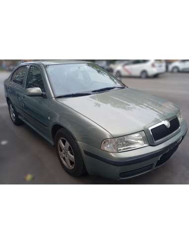 skoda octavia berlina (1u2) del año 2003