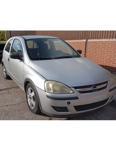 opel corsa c del año 2003