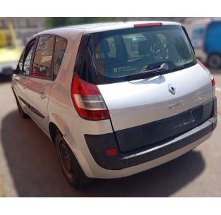 renault scenic ii del año 2005 2