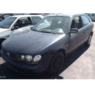 toyota corolla (e11) del año 2000