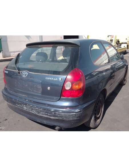 toyota corolla (e11) del año 2000