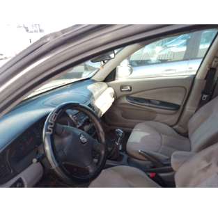 nissan almera (n16/e) del año 2001 2
