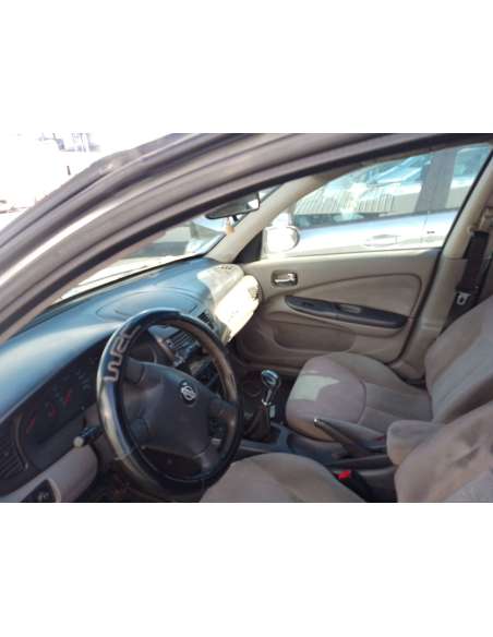 nissan almera (n16/e) del año 2001