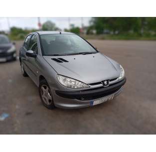 peugeot 206 berlina del año 2005