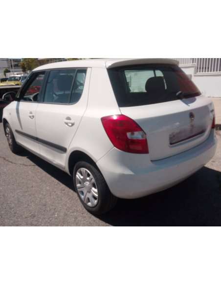 skoda fabia (5j2 ) del año 2010