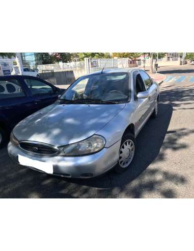 ford mondeo berlina (gd) del año 1988