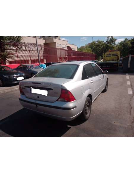 ford focus berlina (cak) del año 2002
