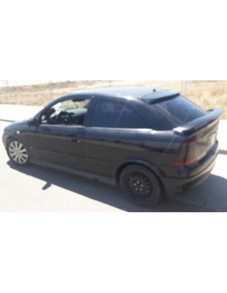 opel astra g berlina del año 2003