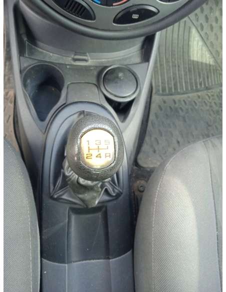 ford focus berlina (cak) del año 2003