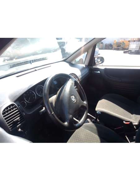 opel zafira a del año 2003