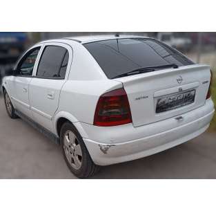 opel astra g berlina del año 2004 2