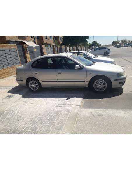 seat toledo (1m2) del año 1999