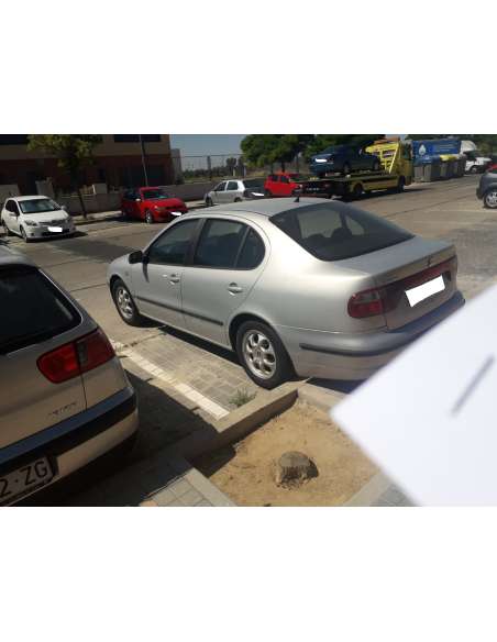 seat toledo (1m2) del año 1999