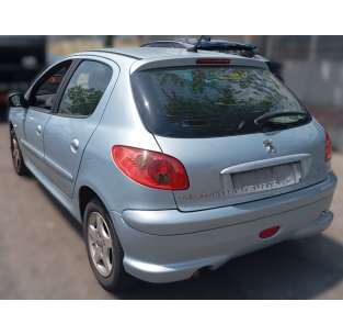 peugeot 206 berlina del año 2005 2