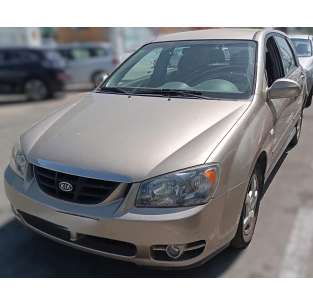 kia cerato del año 2005