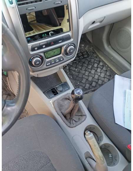 kia cerato del año 2005