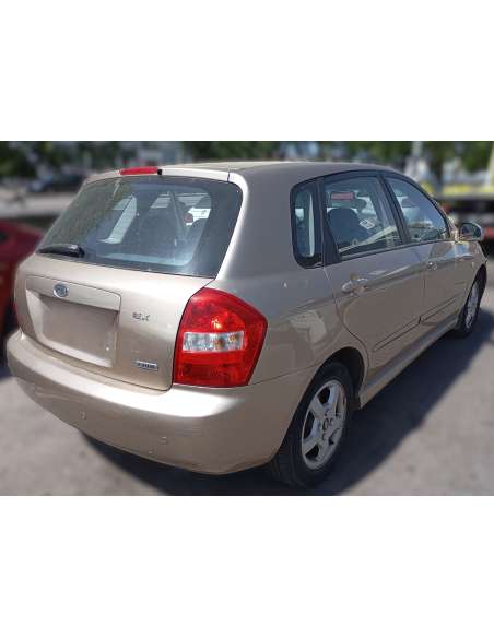 kia cerato del año 2005