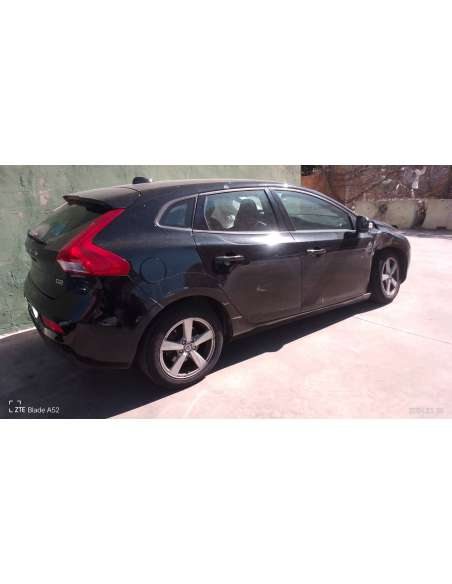 volvo v40 del año 2014