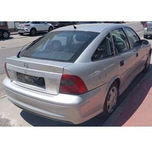 opel vectra b berlina del año 1999 2