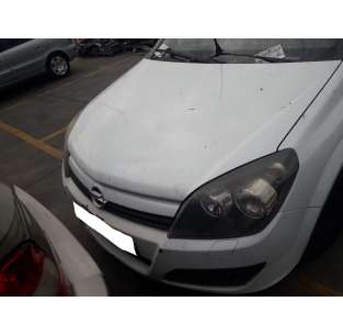 opel astra h berlina del año 2004