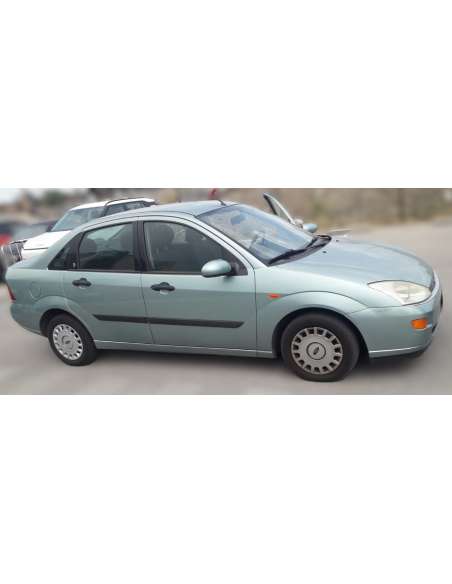 ford focus berlina (cak) del año 1950